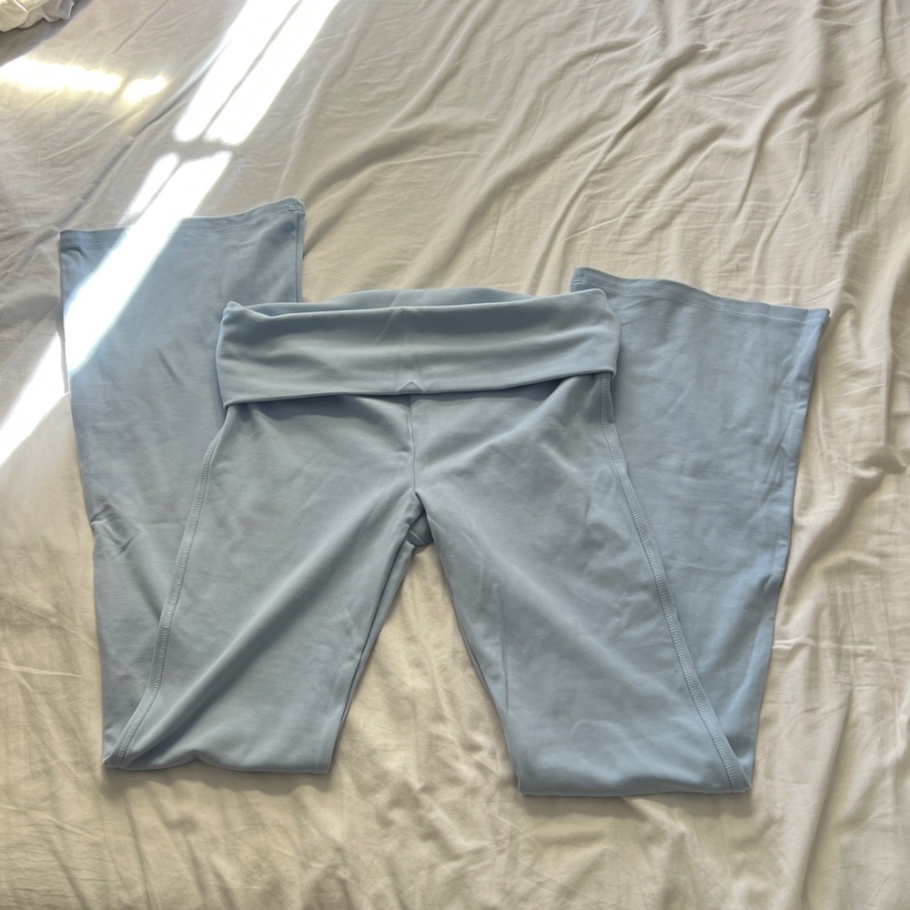 Nwt Victoria’s Secret pink light blue blinged flared yoga pants